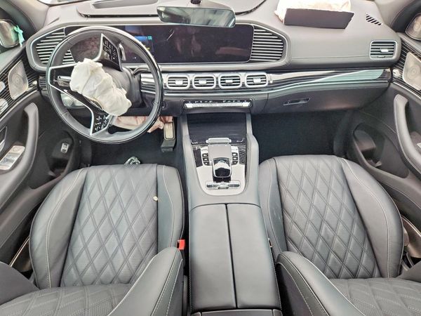 2024 MERCEDES-BENZ GLS