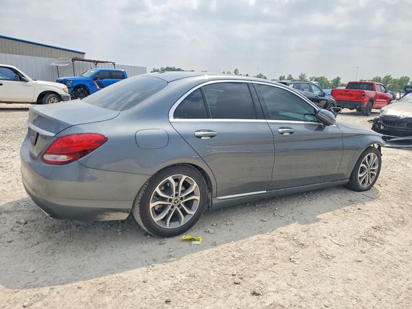 2018 MERCEDES-BENZ C C300