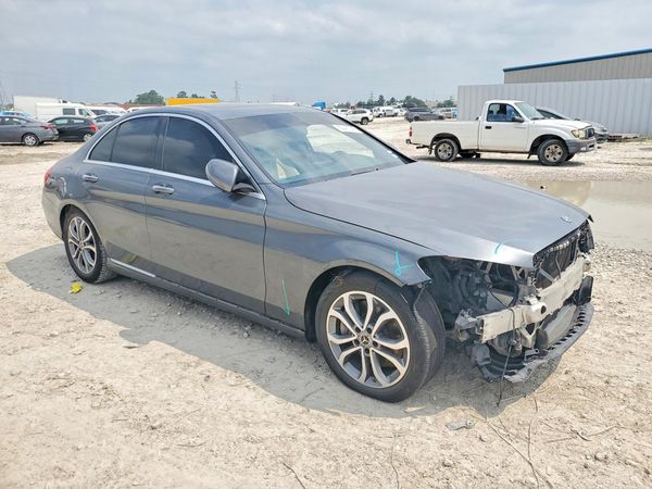 2018 MERCEDES-BENZ C C300