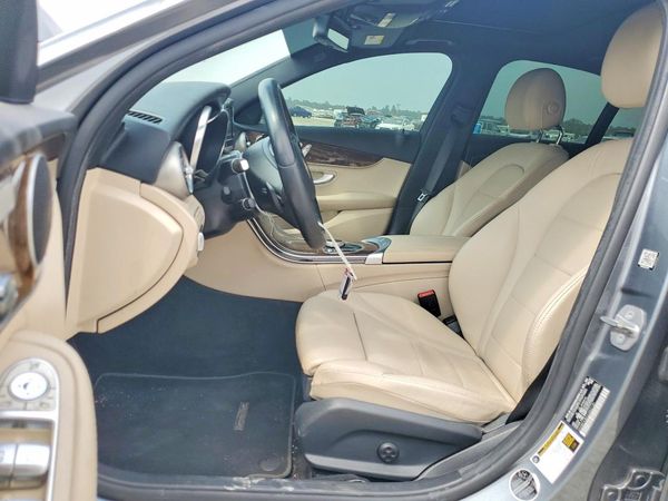 2018 MERCEDES-BENZ C C300