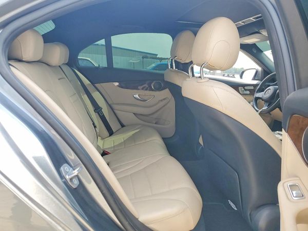2018 MERCEDES-BENZ C C300