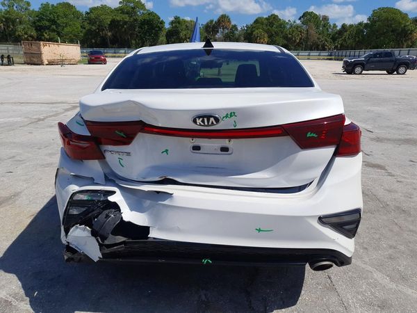 2021 KIA FORTE FE, LXS