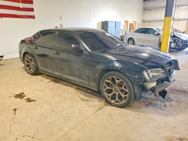 2016 CHRYSLER 300