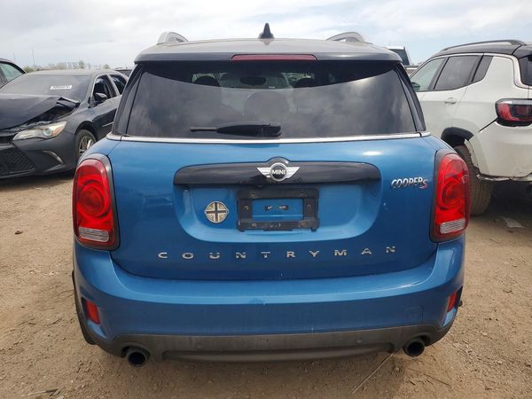 2017 MINI COOPER
