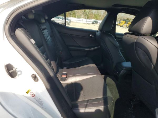 2016 LEXUS IS 300