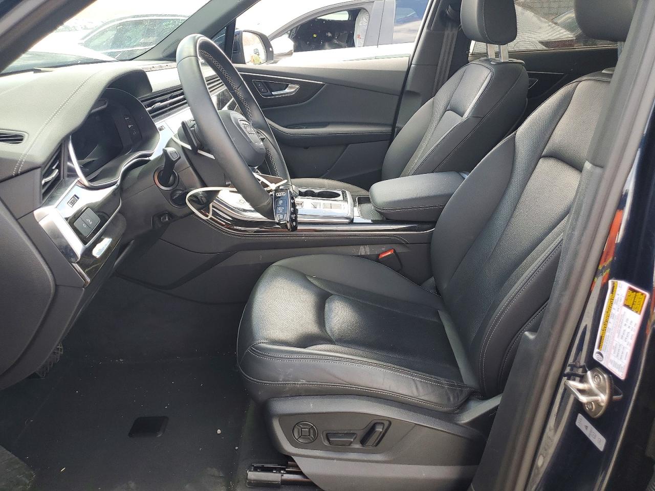 2025 AUDI Q7