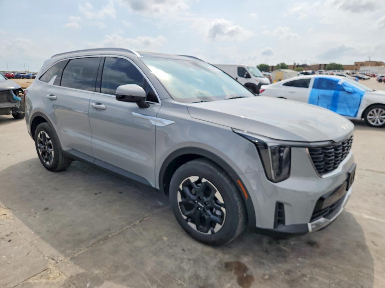 2025 KIA SORENTO S