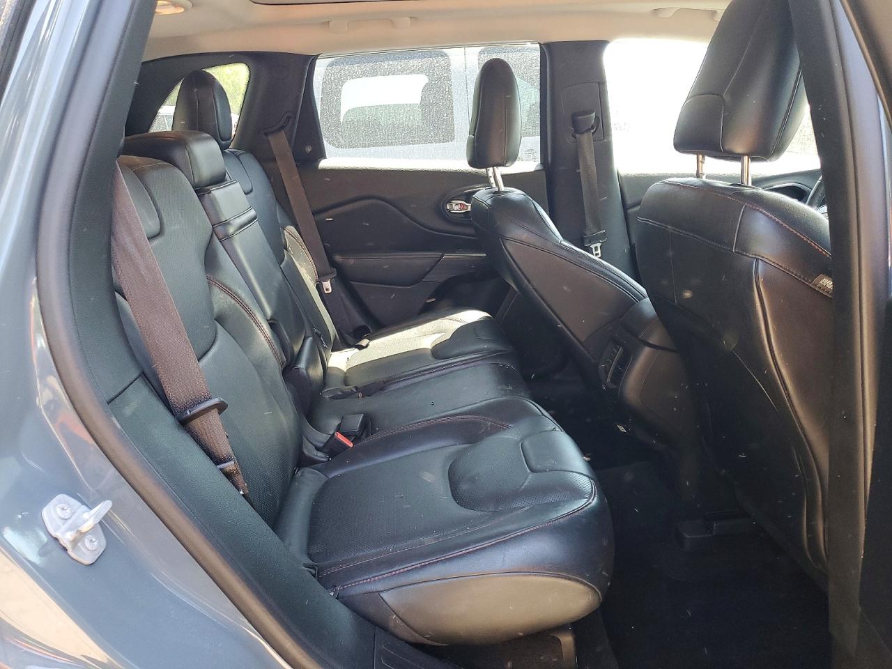 2015 JEEP CHEROKEE TRAILHAWK 4X4