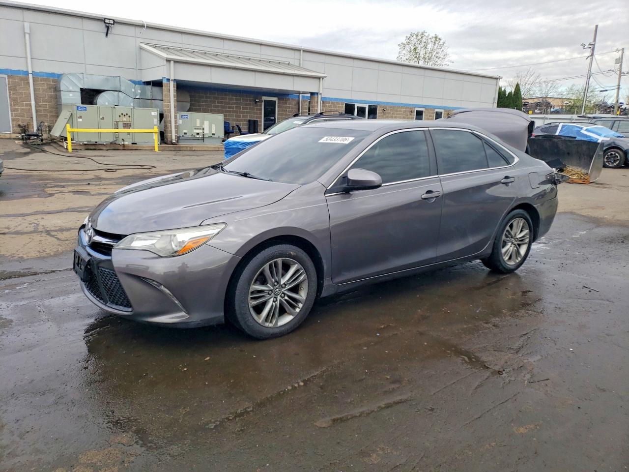 2017 TOYOTA CAMRY