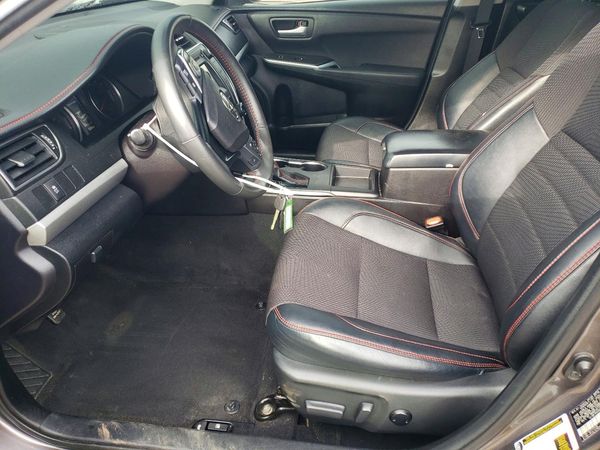 2017 TOYOTA CAMRY