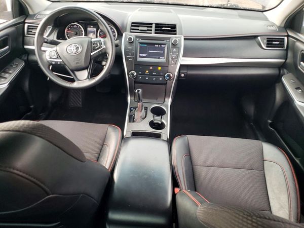 2017 TOYOTA CAMRY