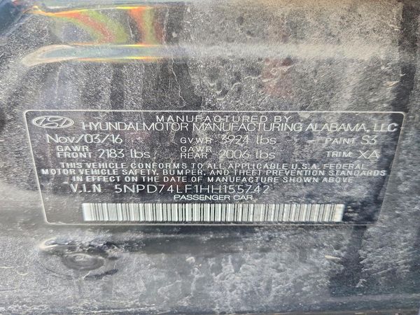 2017 HYUNDAI ELANTRA SE Base