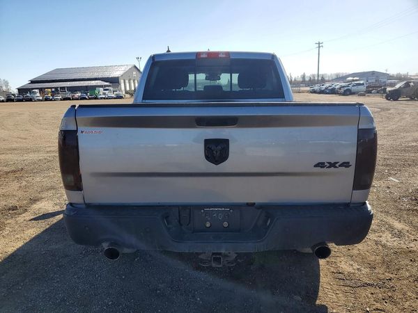 2019 RAM 1500 CLASSIC SLT