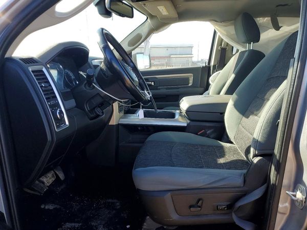 2019 RAM 1500 CLASSIC SLT