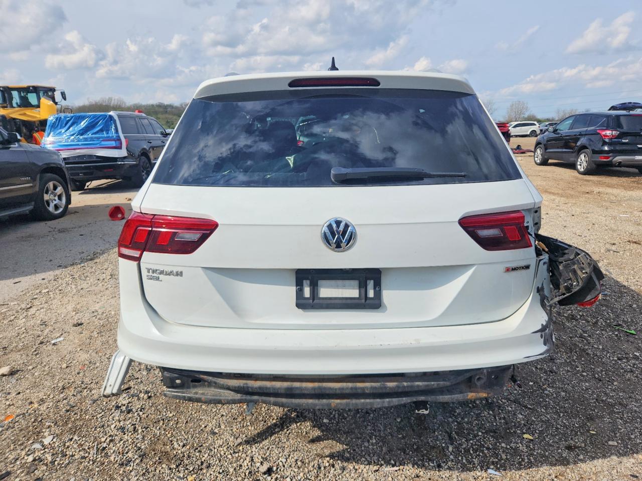 2021 VOLKSWAGEN TIGUAN