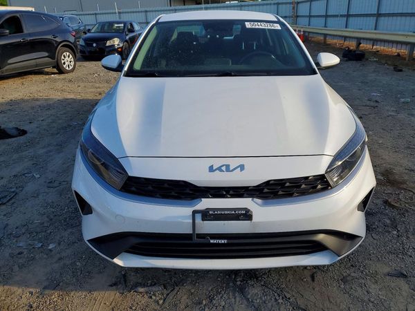 2022 KIA FORTE FE, LXS