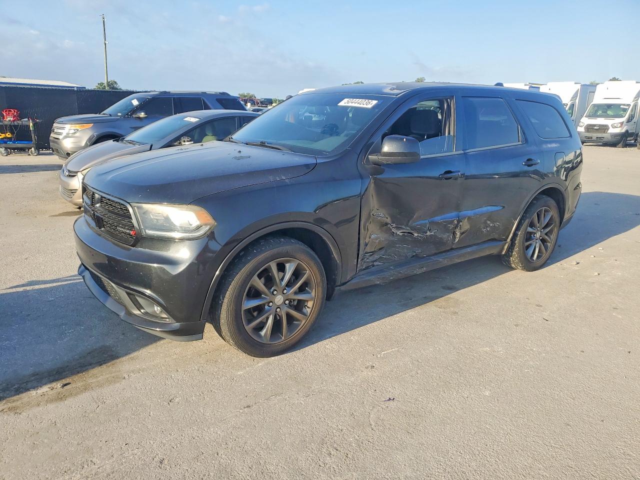2014 DODGE DURANGO SXT RWD — Front 3/4