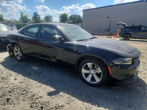 2015 DODGE CHARGER SE