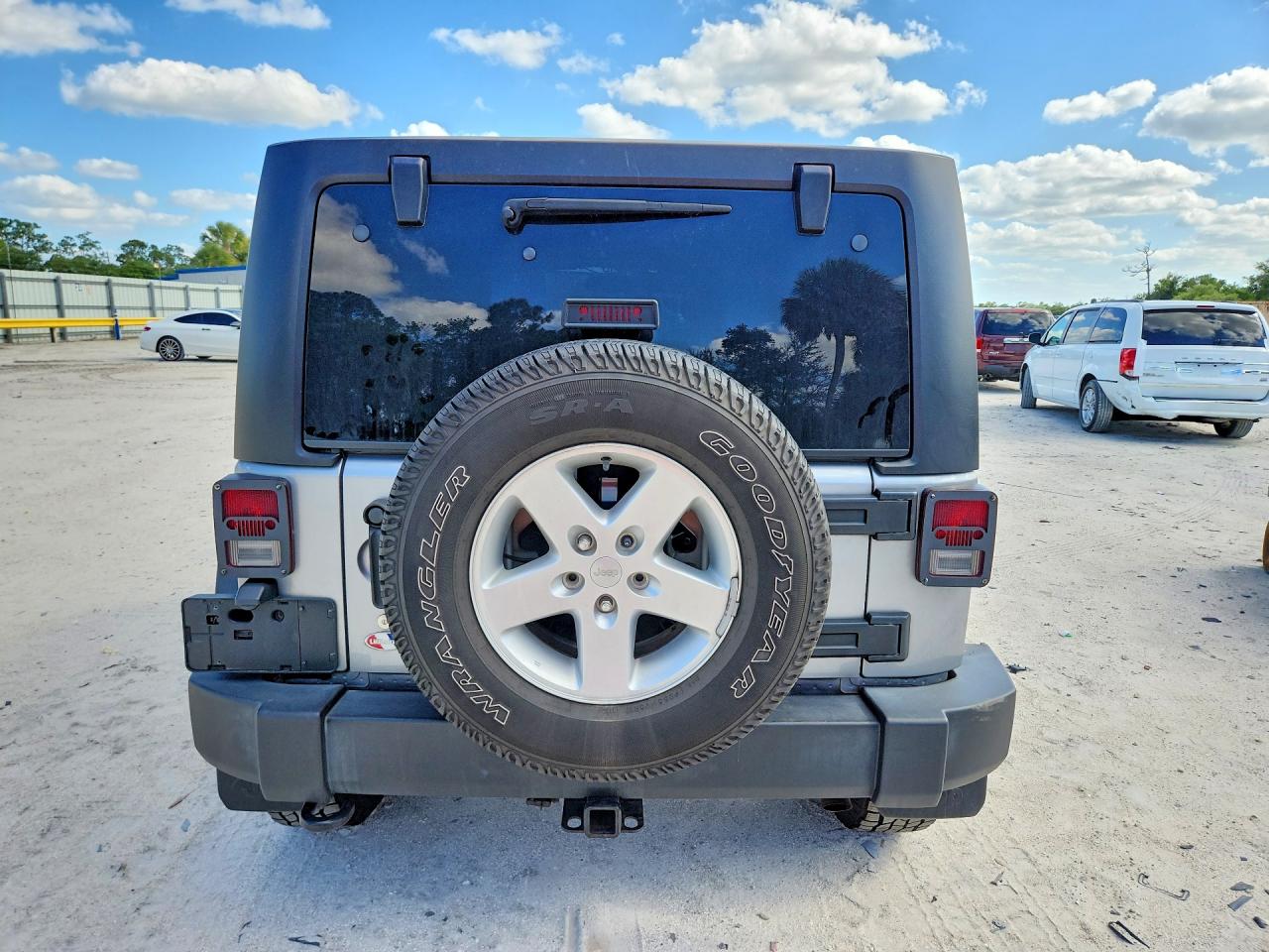 2017 JEEP WRANGLER UNLIMITED SPORT 4X4