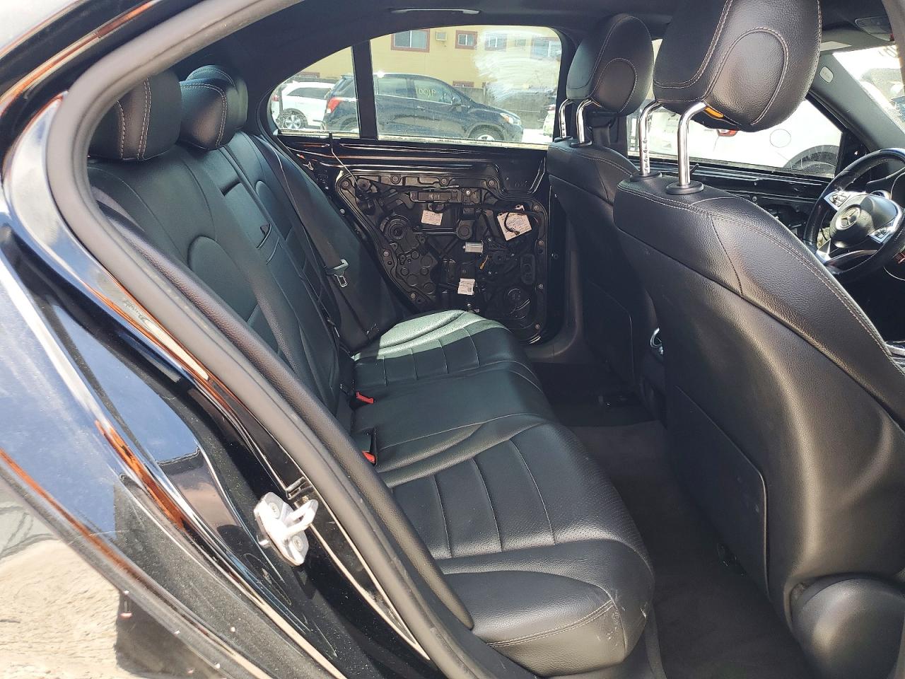 2018 MERCEDES-BENZ C C300