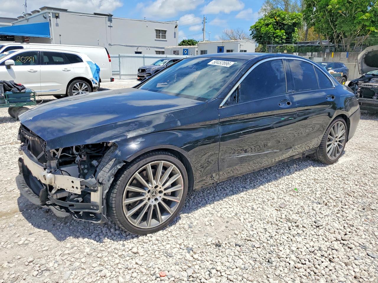 2018 MERCEDES-BENZ C C300