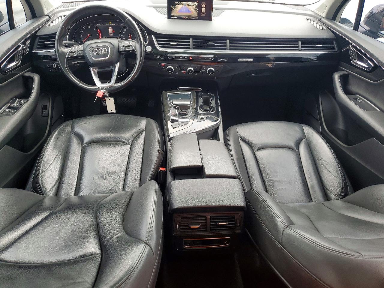 2017 AUDI Q7 quattro Premium Plus