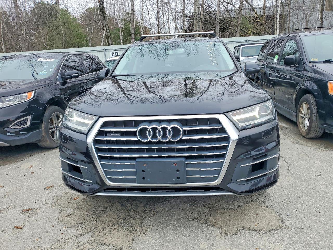 2017 AUDI Q7 quattro Premium Plus