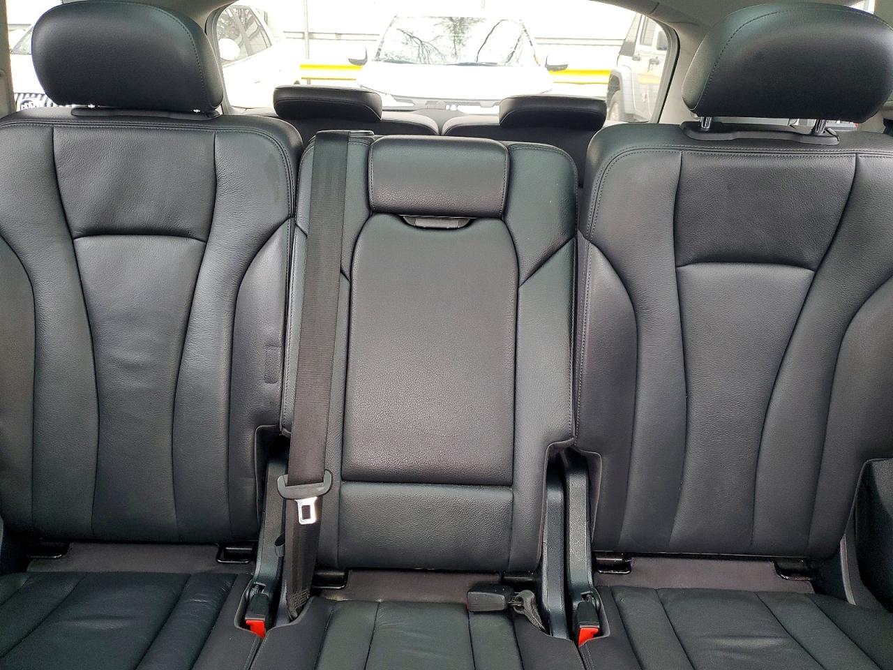 2017 AUDI Q7 quattro Premium Plus