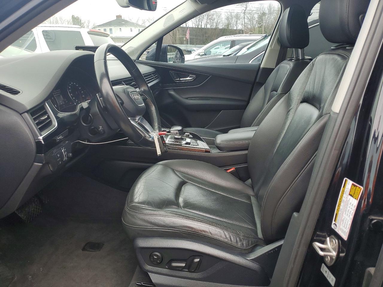 2017 AUDI Q7 quattro Premium Plus
