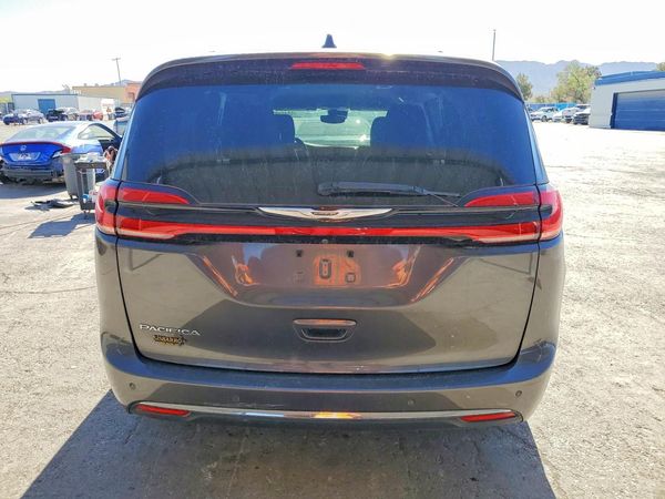 2021 CHRYSLER PACIFICA