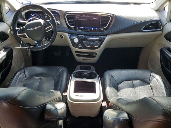 2021 CHRYSLER PACIFICA