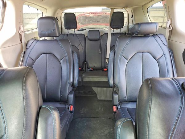 2021 CHRYSLER PACIFICA