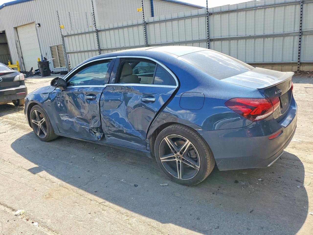 2019 MERCEDES-BENZ A