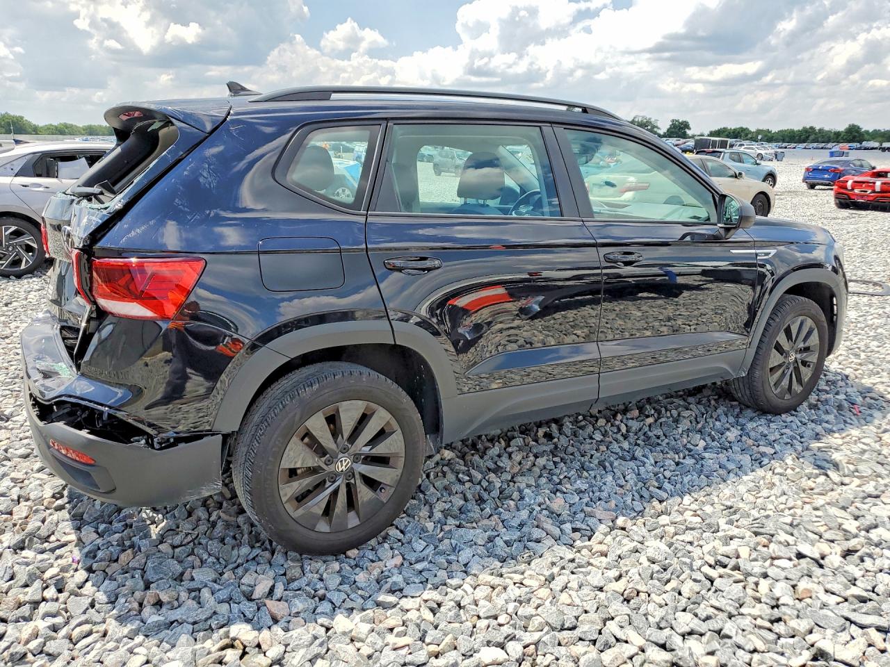 2024 VOLKSWAGEN TAOS S