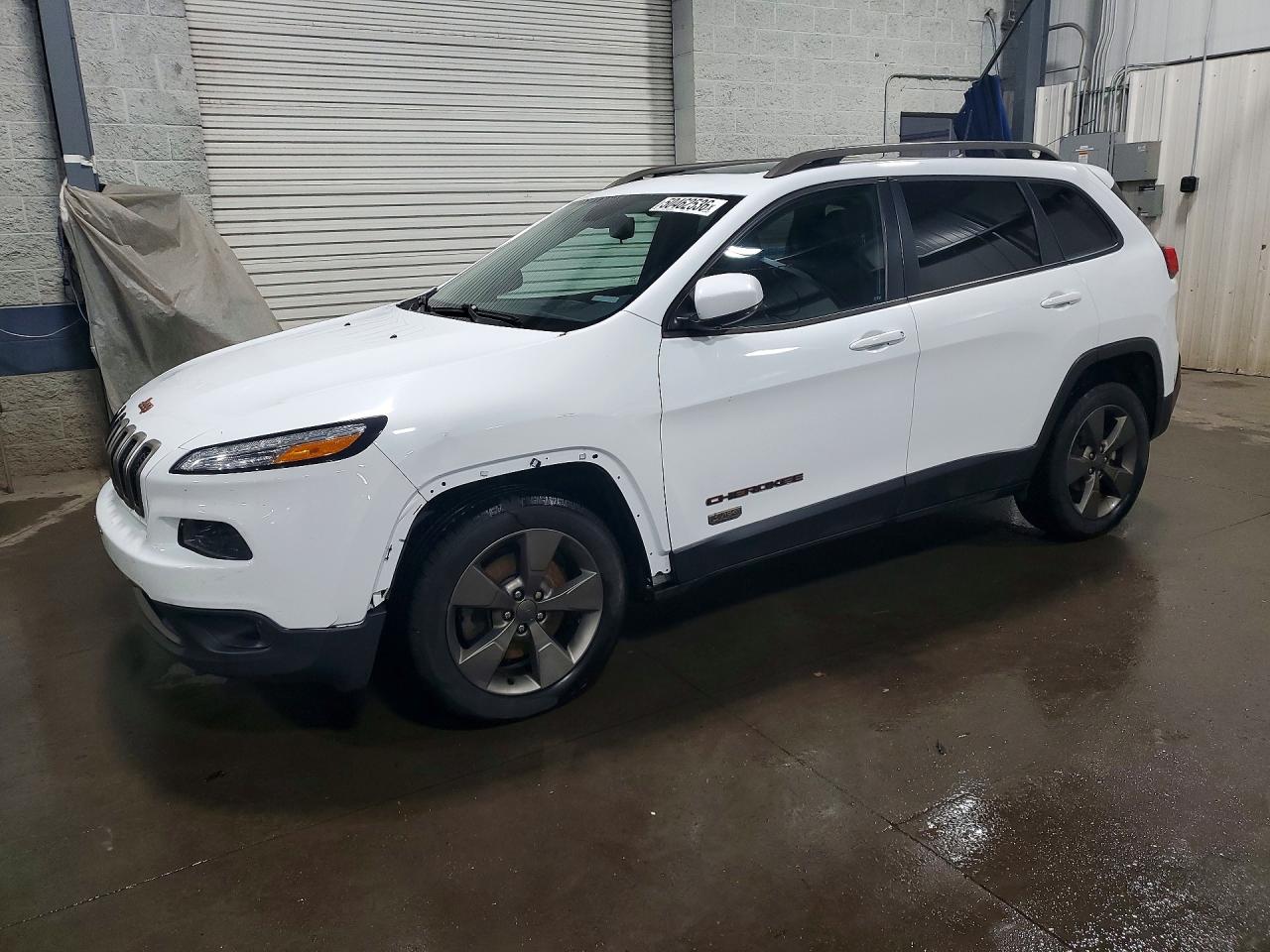 2016 JEEP CHEROKEE LATITUDE FWD