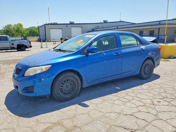 2013 TOYOTA COROLLA