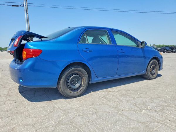 2013 TOYOTA COROLLA