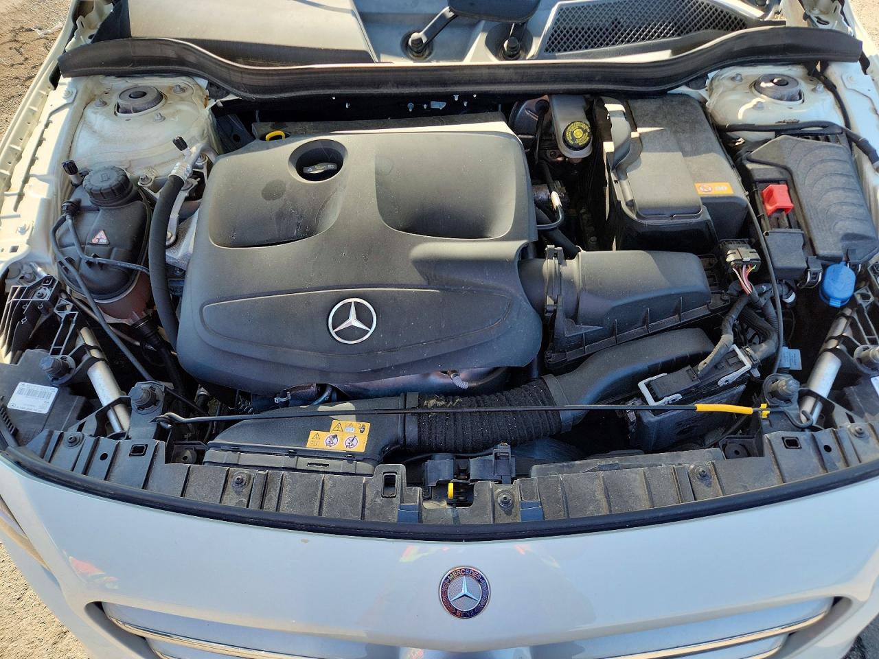 2016 MERCEDES-BENZ GLA GLA250