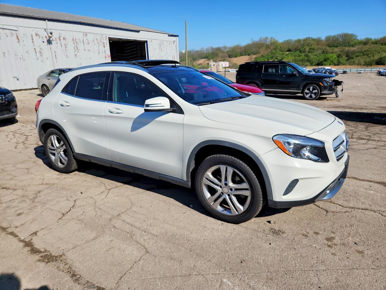 2016 MERCEDES-BENZ GLA GLA250