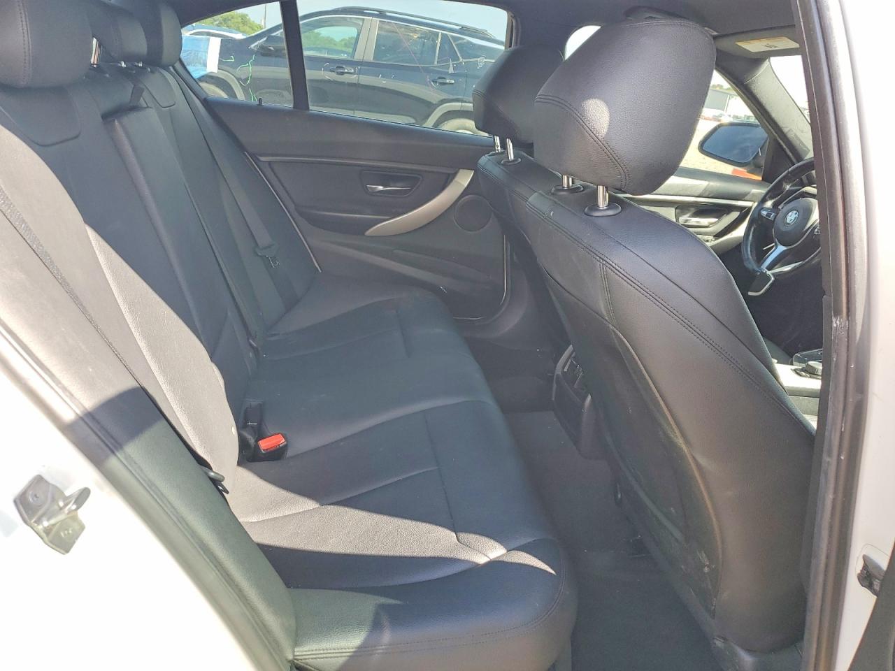 2015 BMW 320 320i