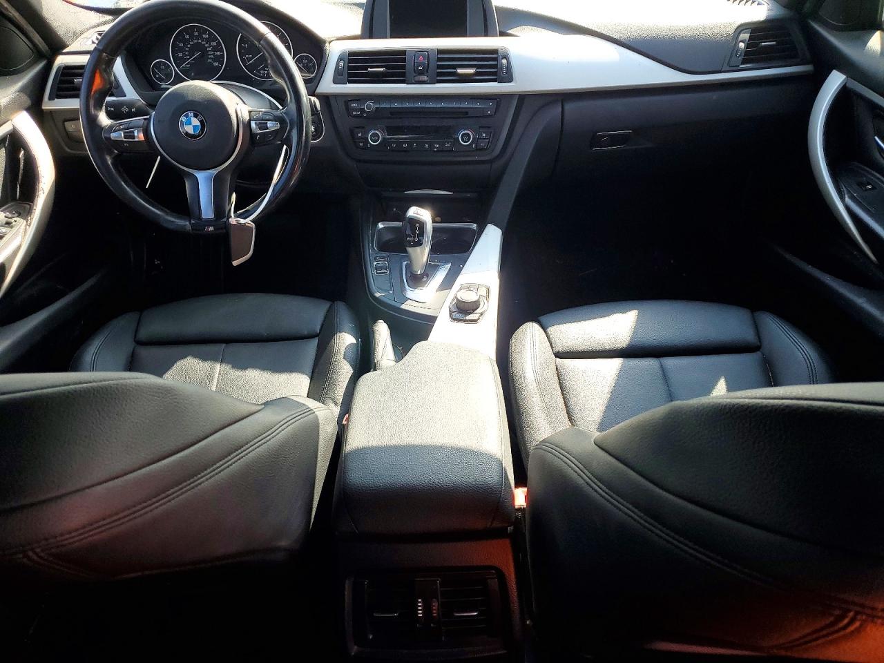 2015 BMW 320 320i
