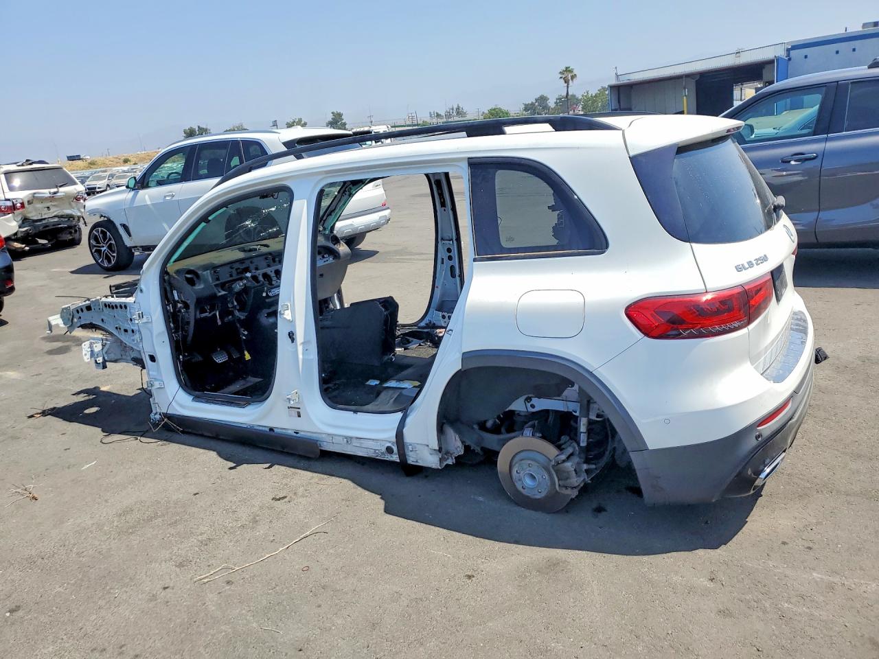 2021 MERCEDES-BENZ GLB GLB250