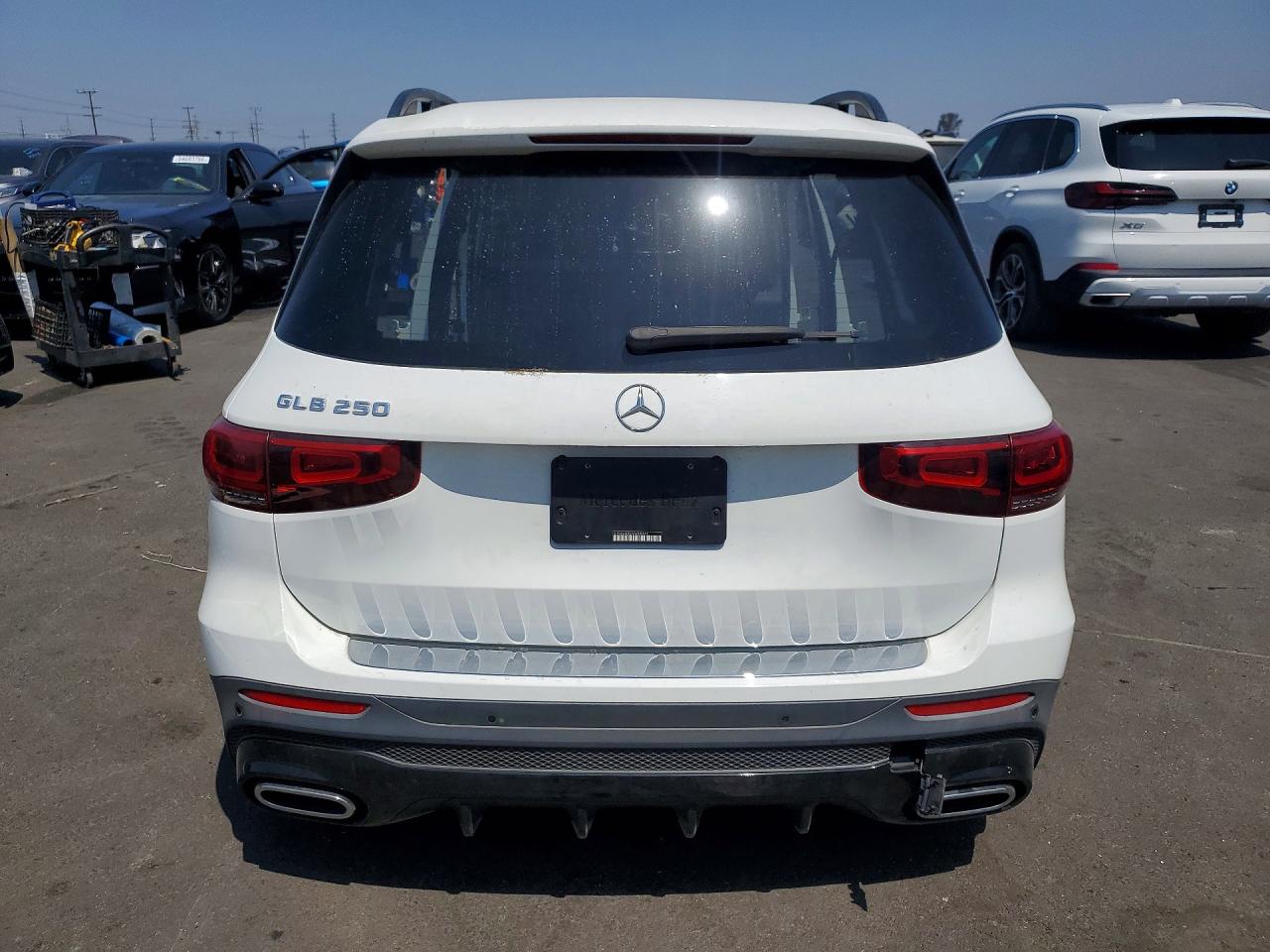 2021 MERCEDES-BENZ GLB GLB250