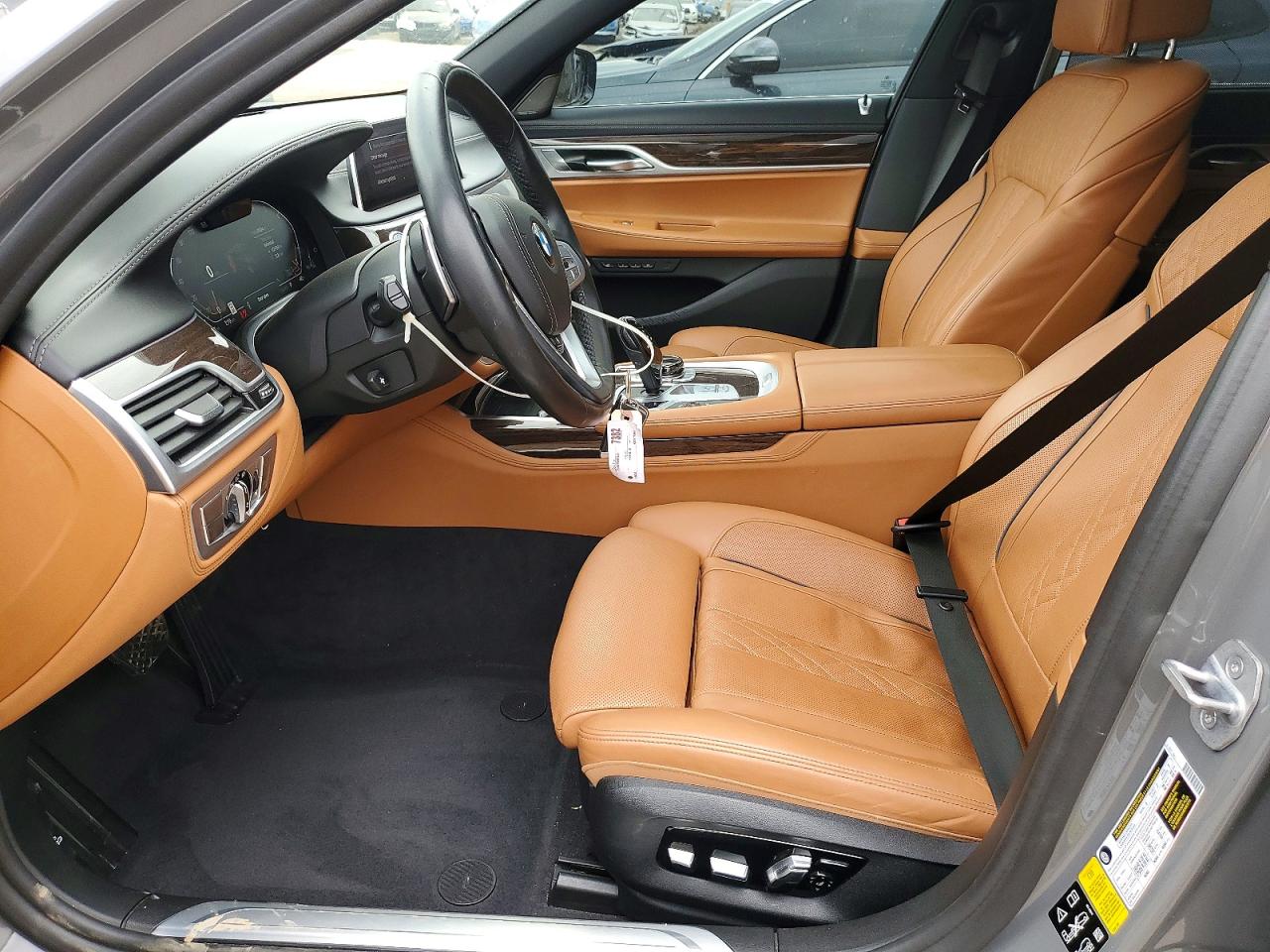 2020 BMW 750 xDrive