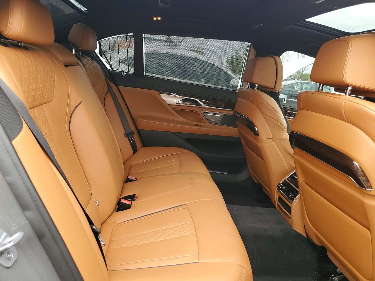 2020 BMW 750 xDrive