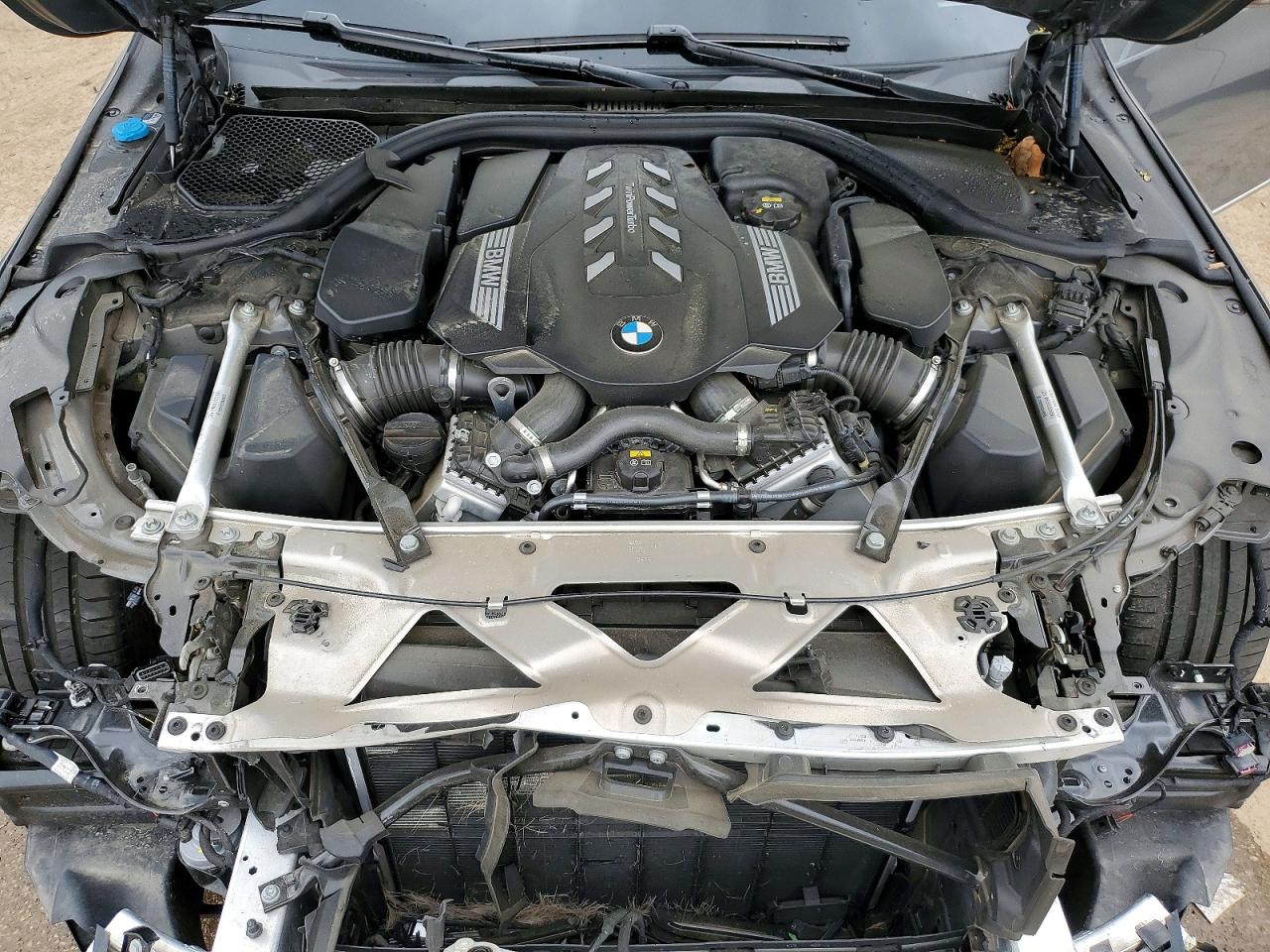 2020 BMW 750 xDrive