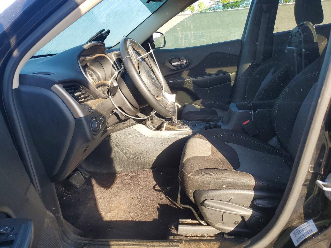 2016 JEEP CHEROKEE SPORT FWD