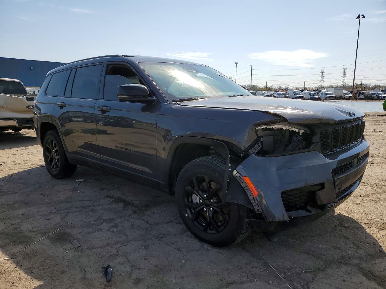 2024 JEEP GRAND CHEROKEE L LAREDO 4X4