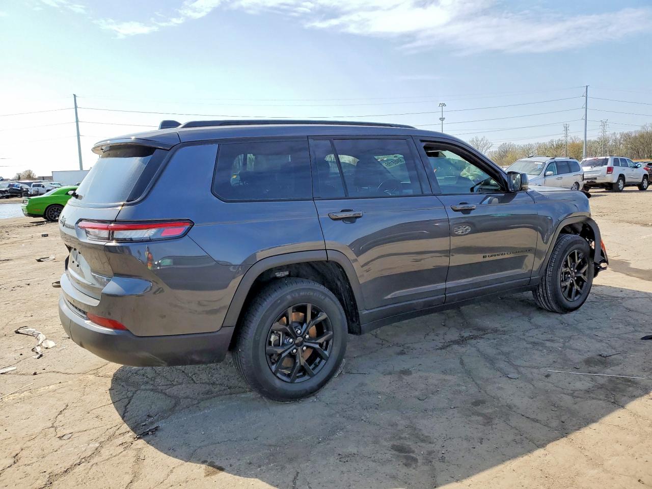 2024 JEEP GRAND CHEROKEE L LAREDO 4X4