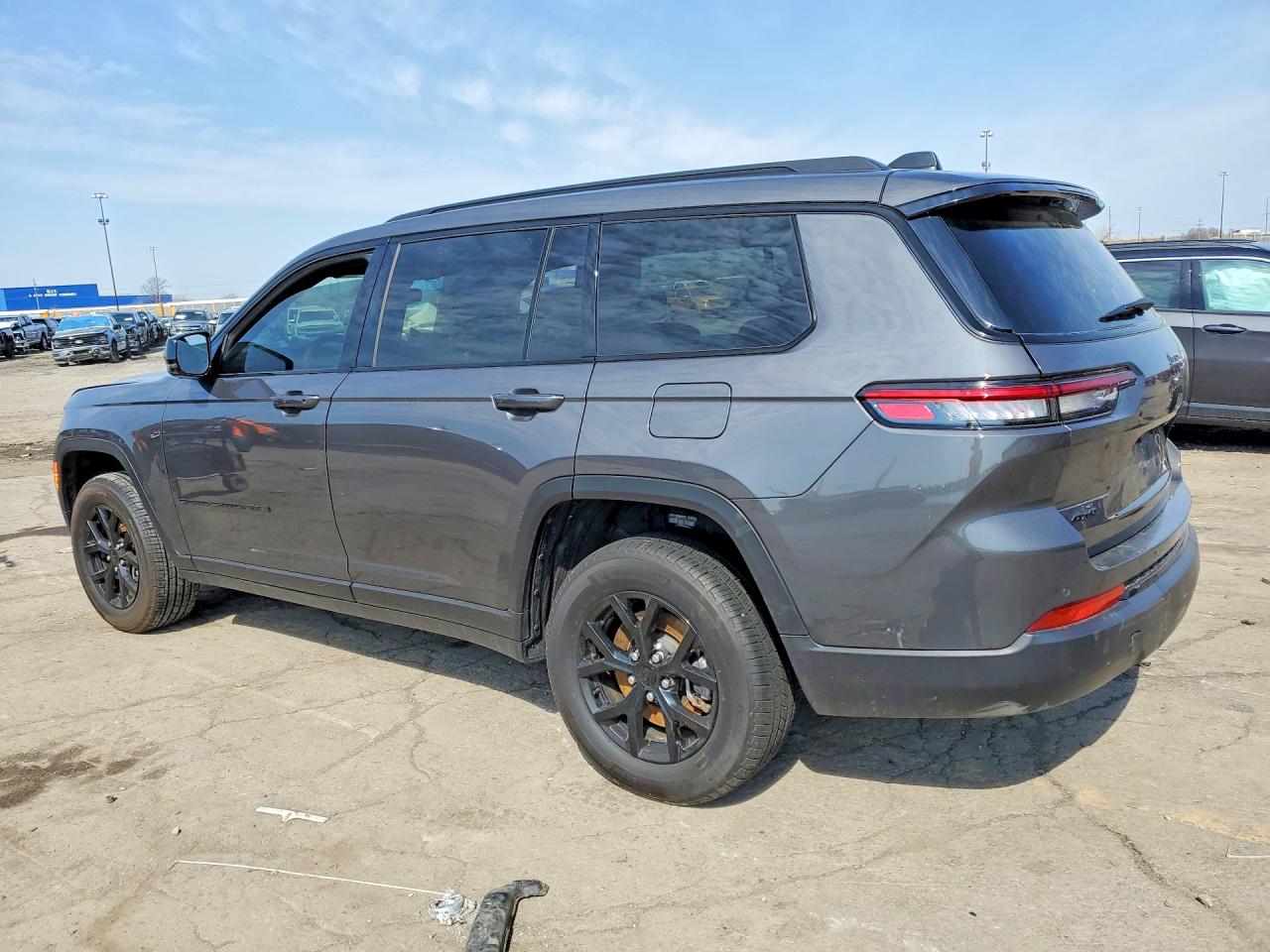 2024 JEEP GRAND CHEROKEE L LAREDO 4X4